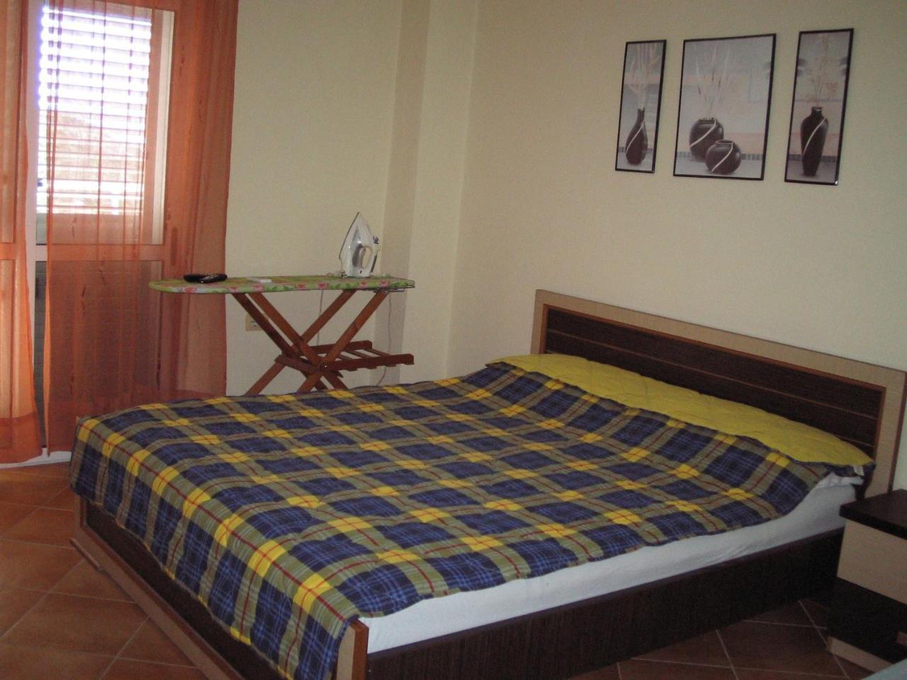 Apartament Gjergji Sarandë Eksteriør billede
